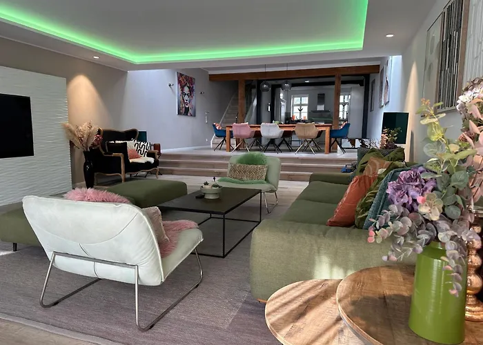 DOM LIVING - LuxusHaus